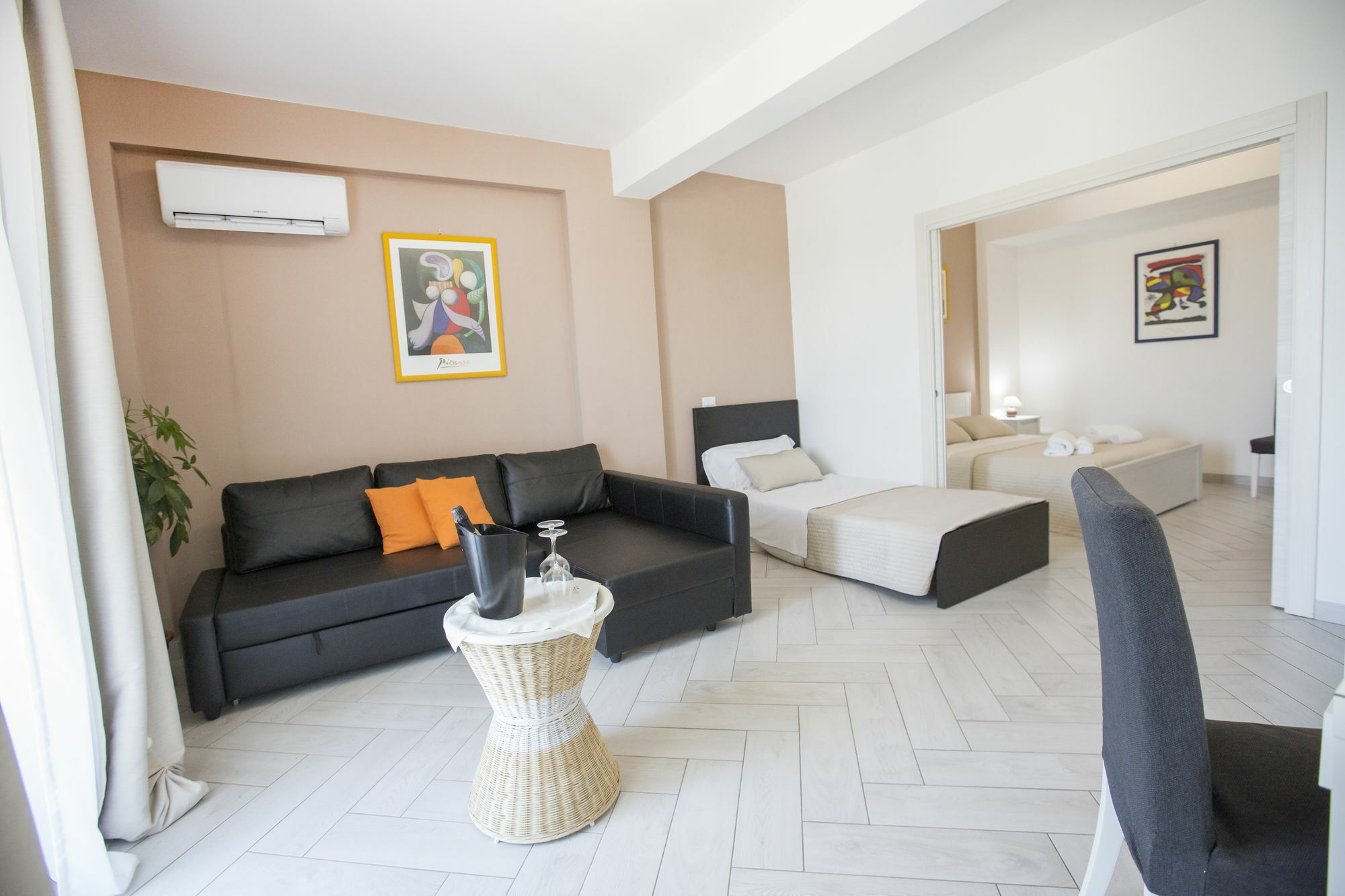 Belvedere Rent Rooms Кампофеличе ди Рокела Екстериор снимка